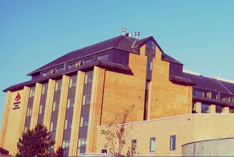Tangla Hotel Brussels Kraainem Exterior foto The new building of the University of Novi Sad